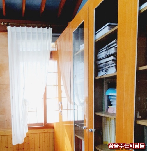 꿈을주는사람들 이미지