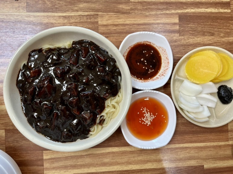 방기반점 이미지