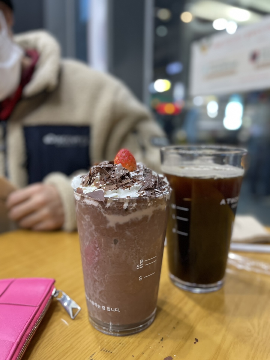 투썸플레이스안양교보점 이미지