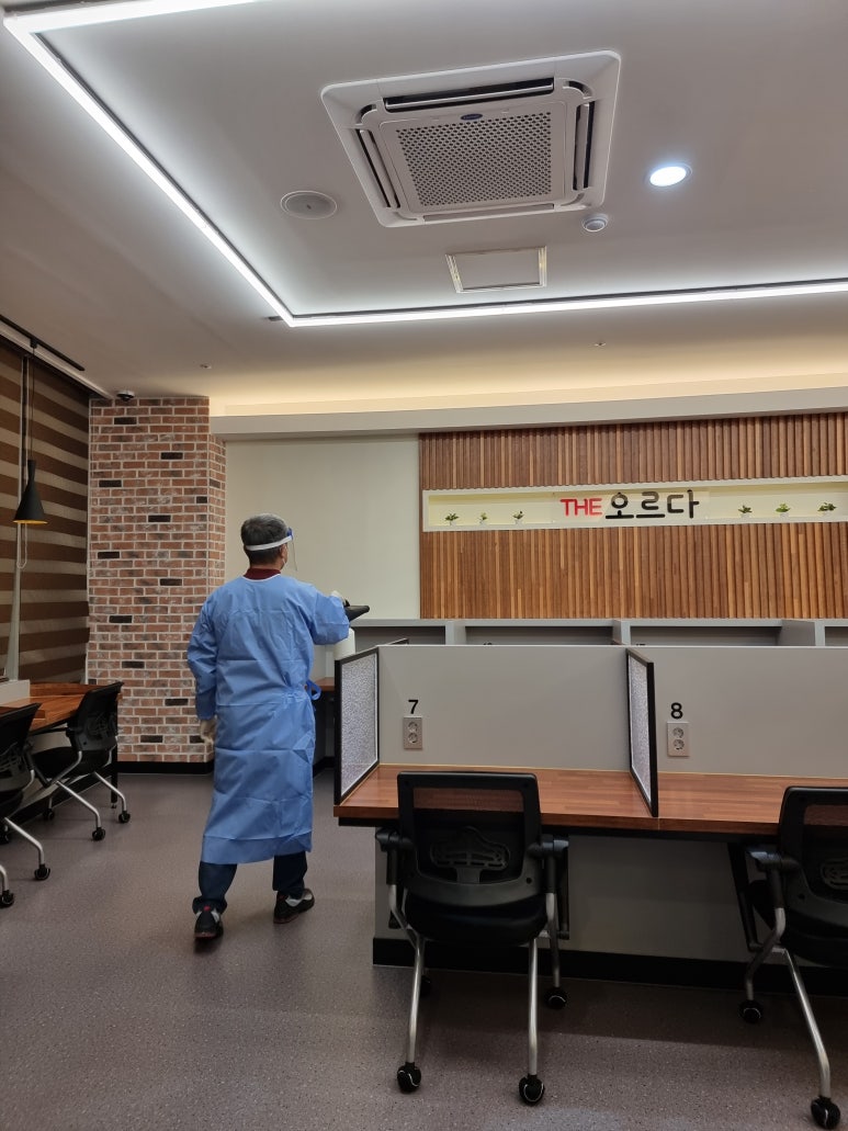 더오르다스터디카페범박센터 이미지