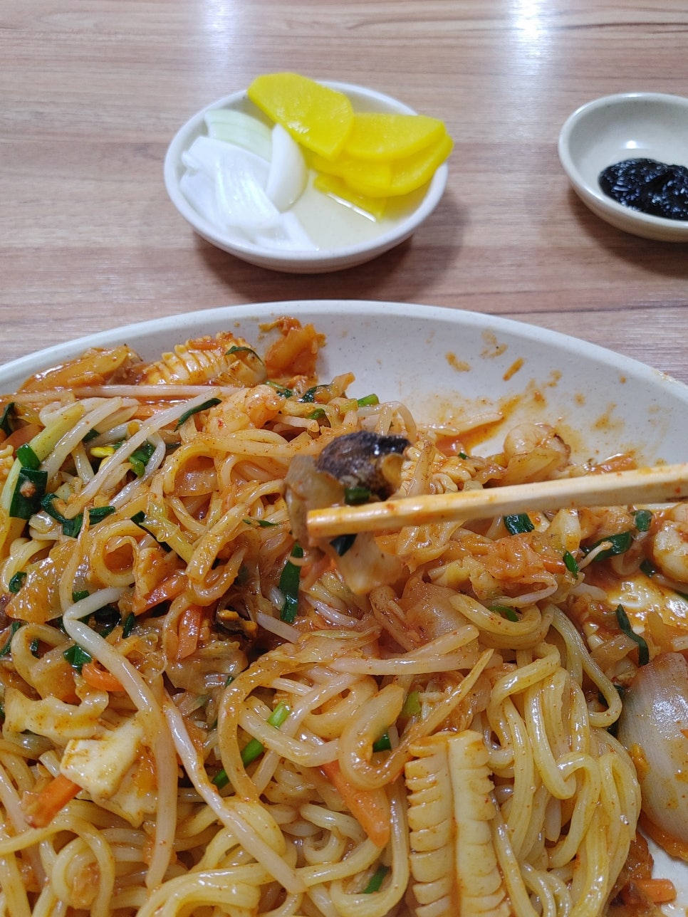 만리홍반점 이미지
