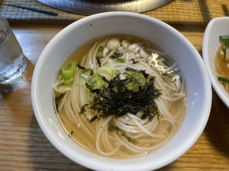 청정잔치국수 이미지