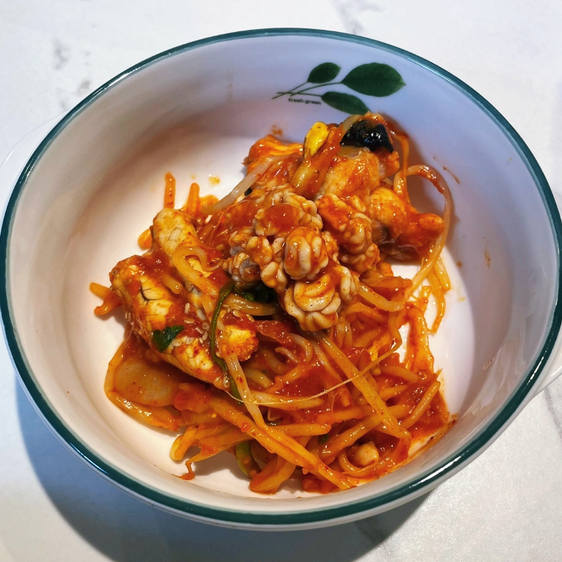 입큰아구찜엔알곤이찜 이미지
