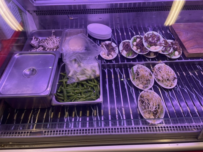 모메든식당 이미지