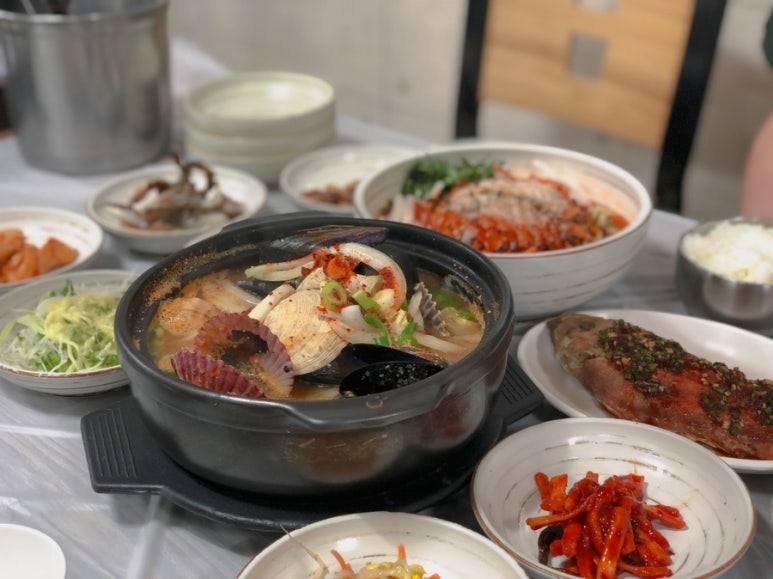 로얄장모텔 이미지