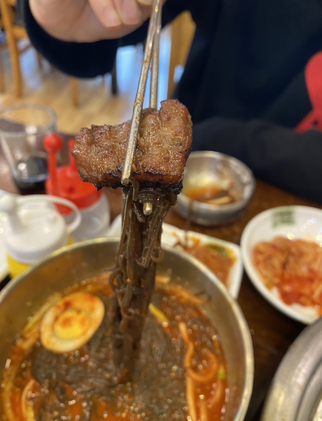 꽃우물냉면 이미지