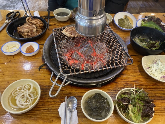 넓은마당참숯화로구이 이미지