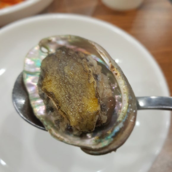 조개가득수제비 이미지