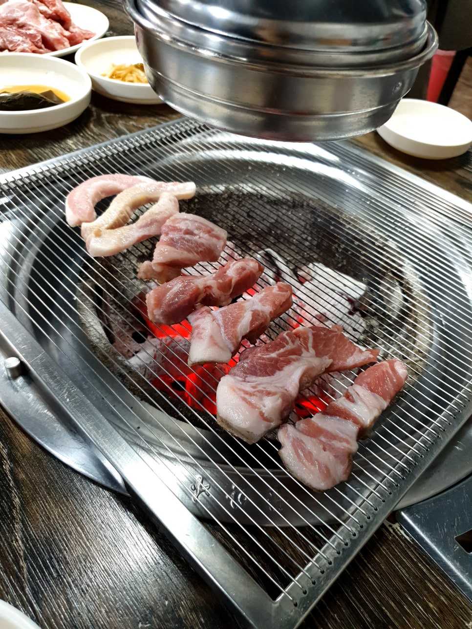 황제참숯뒷고기 이미지