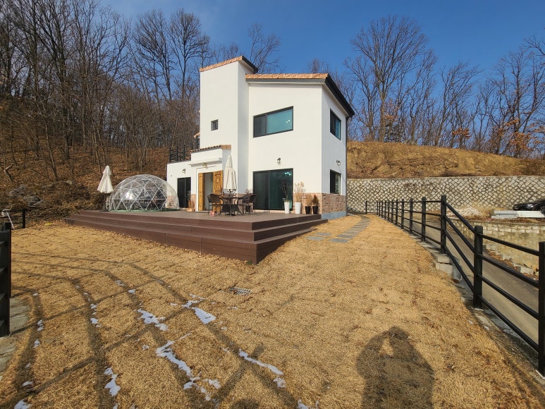 욜로하우스 이미지