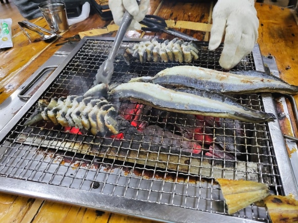 왕창참숯장어 이미지