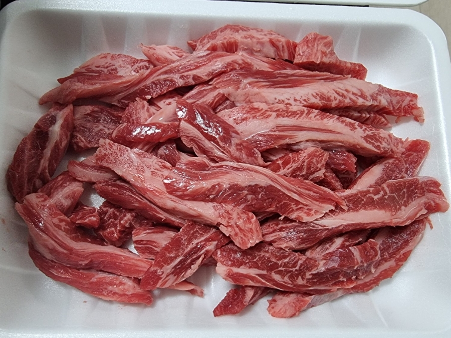 한우잡는날 한우 10,800원 이미지