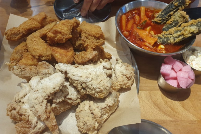 치킨톡 이미지