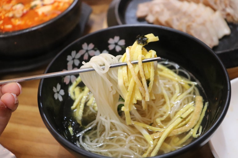 첨단국수 이미지