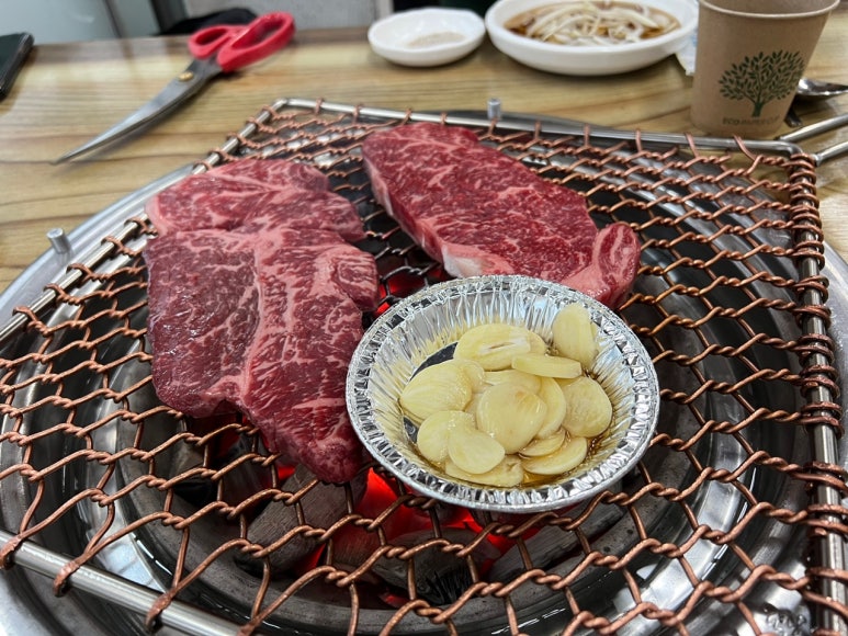 으뜸식당 이미지