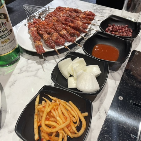 백옥꼬치구이 이미지