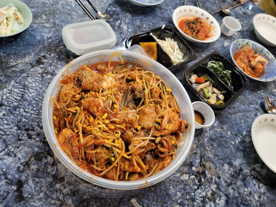 꽃게마을아구잔치 이미지