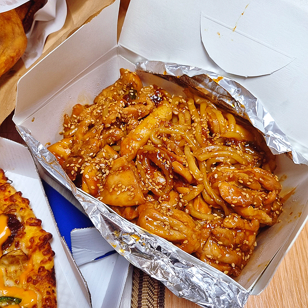 동근이숯불두마리치킨 신곡점 이미지