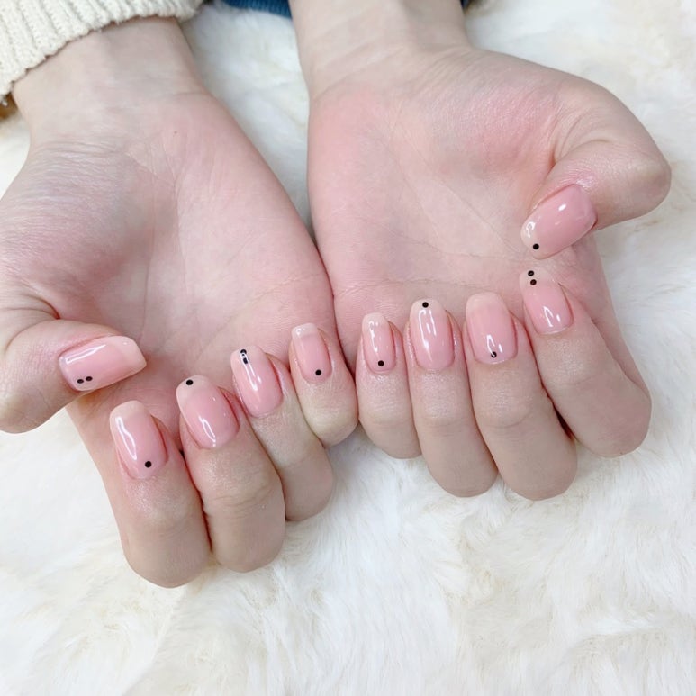 GLOW NAIL(글로우네일) 이미지