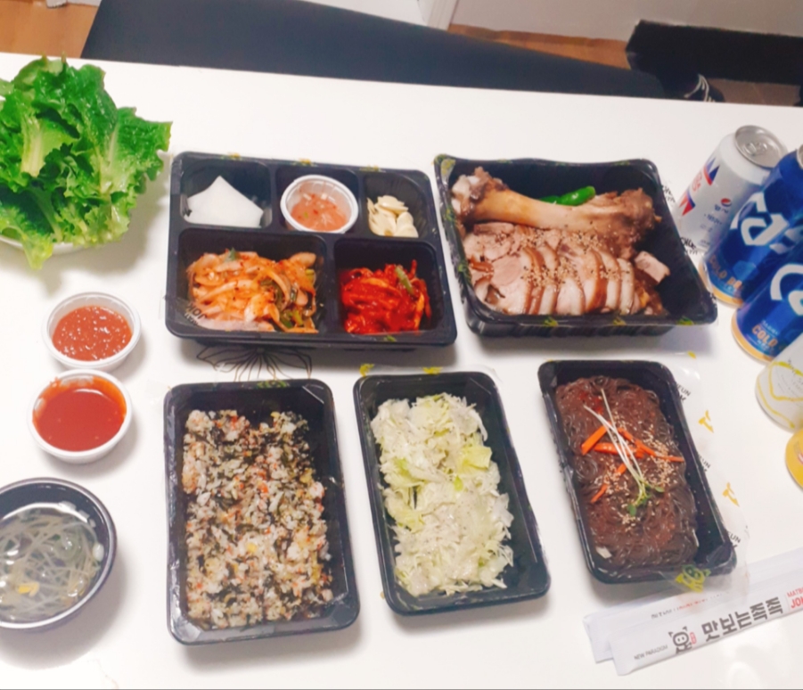맛보는족족 이미지