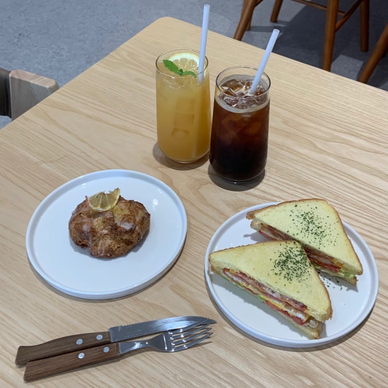 카페언덕배기 이미지