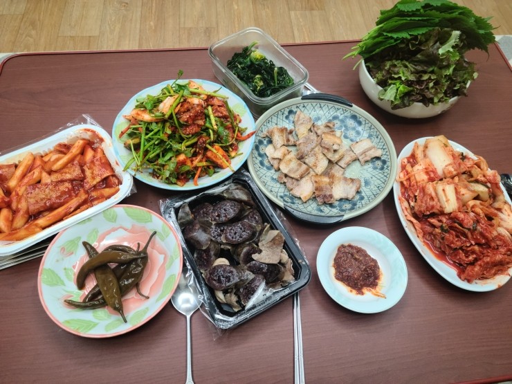 이모네삼겹살 이미지
