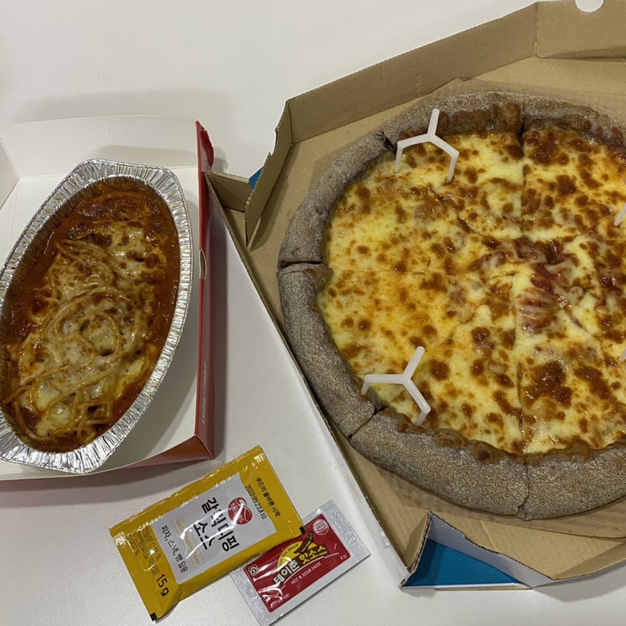 칠번가피자 이미지