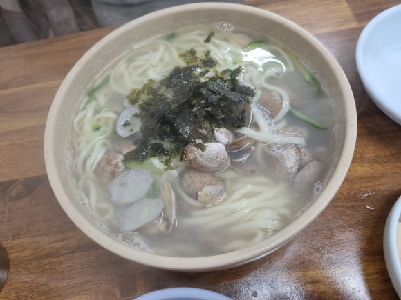 한신칼국수 이미지