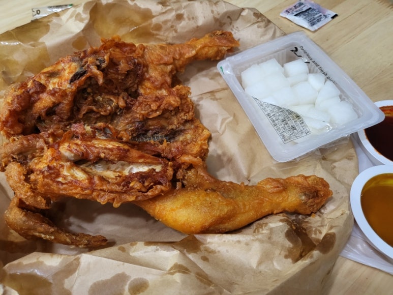 찐스통닭 이미지