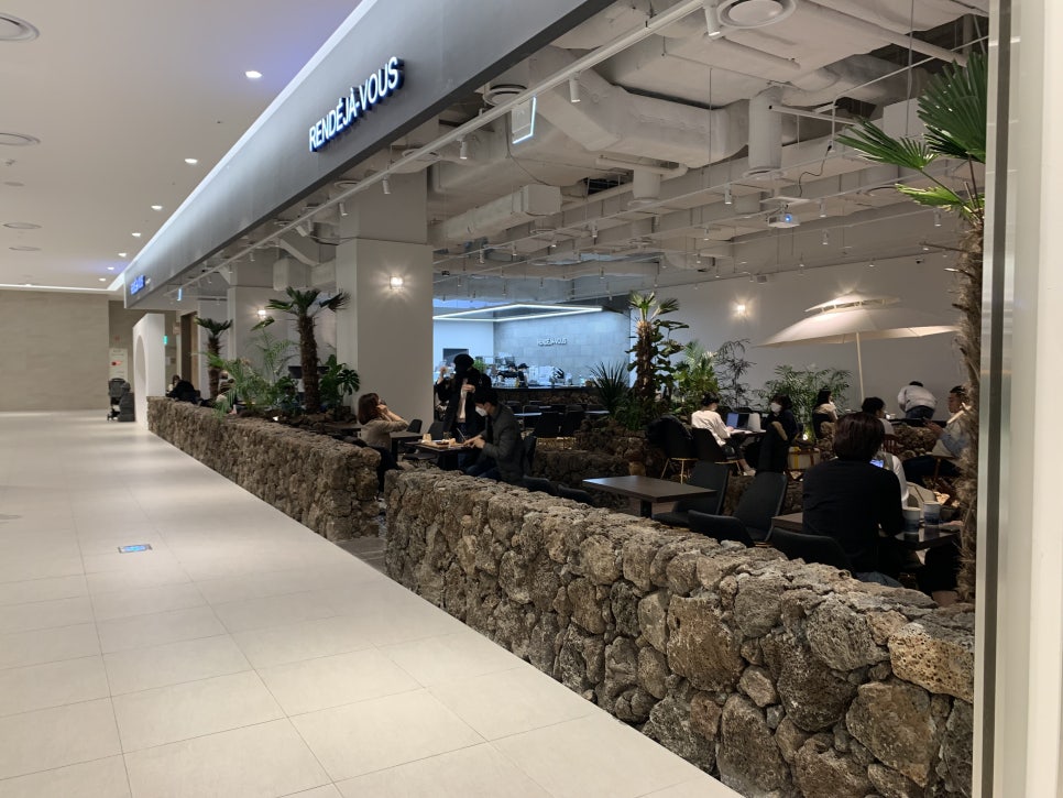 랑데자뷰에이케이플라자광명점 이미지