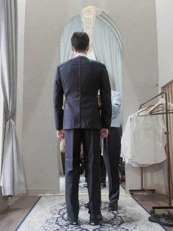 깔롱부리는집 이미지