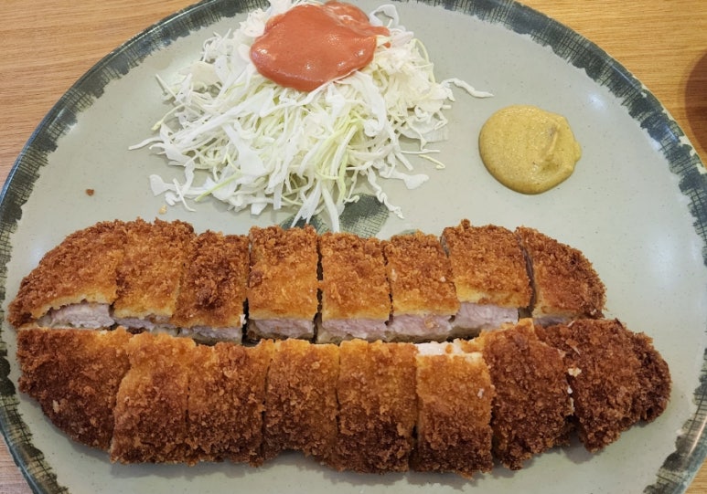 에이스돈가스 이미지