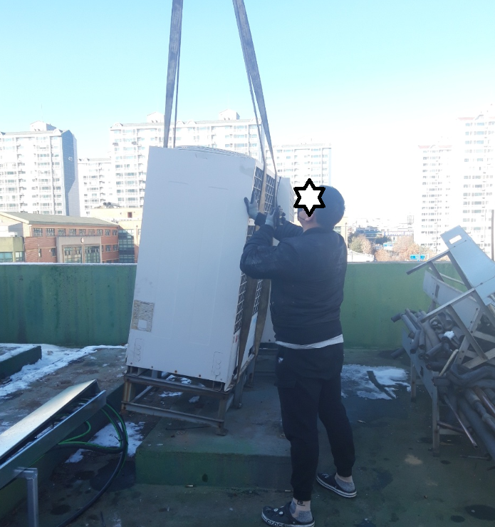 삼성엘지캐리어중고에어컨설치청소가스충전 이미지