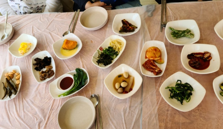목련집 이미지