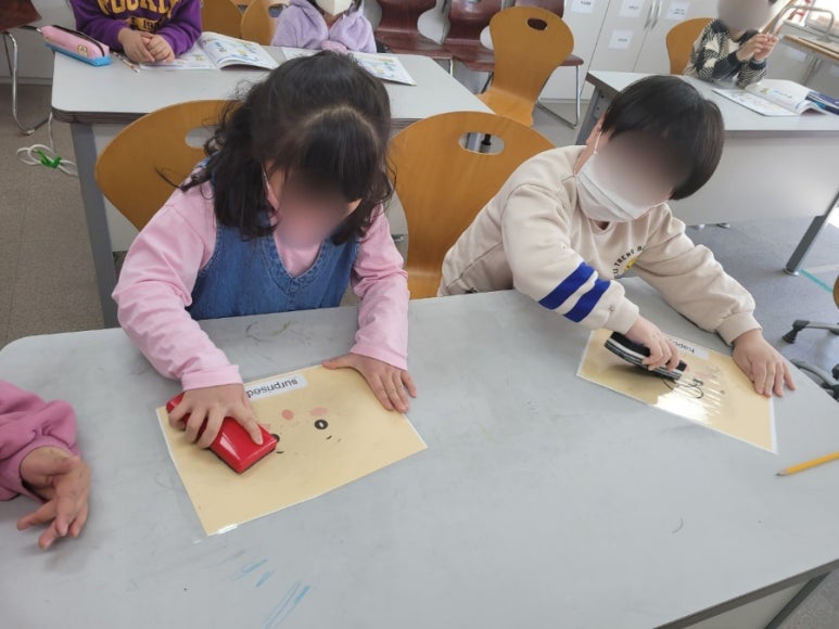 놀이톡협동조합 이미지