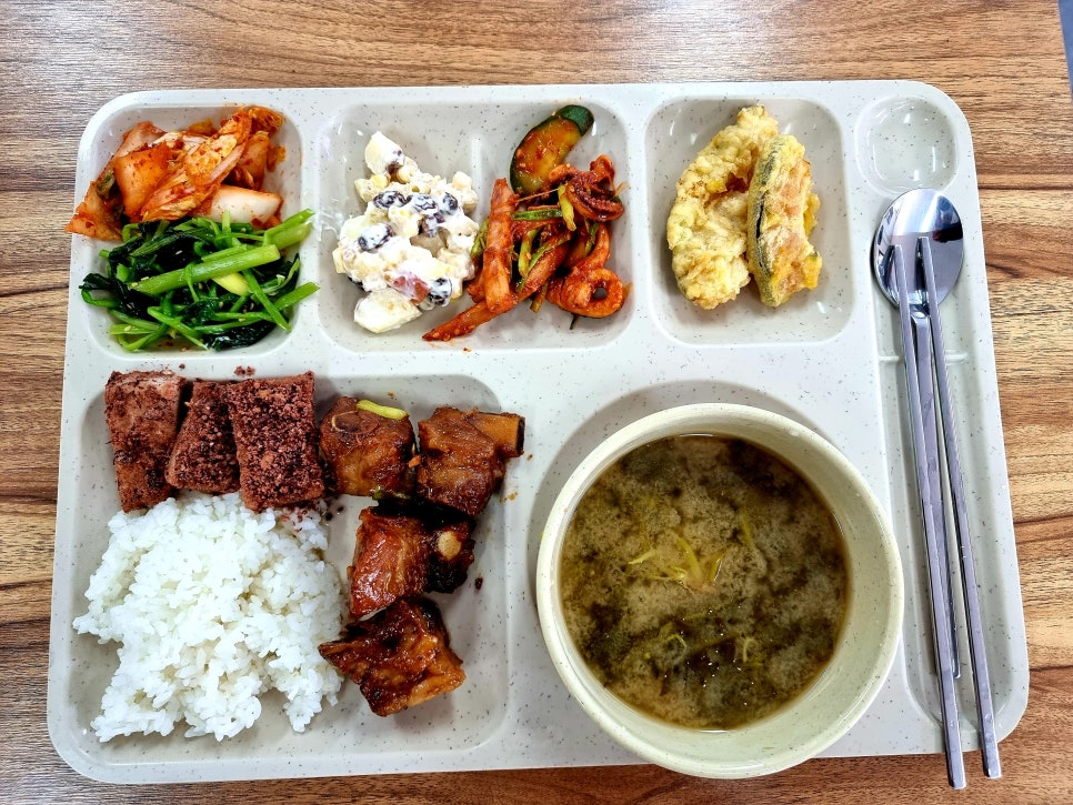 명진구내식당 이미지