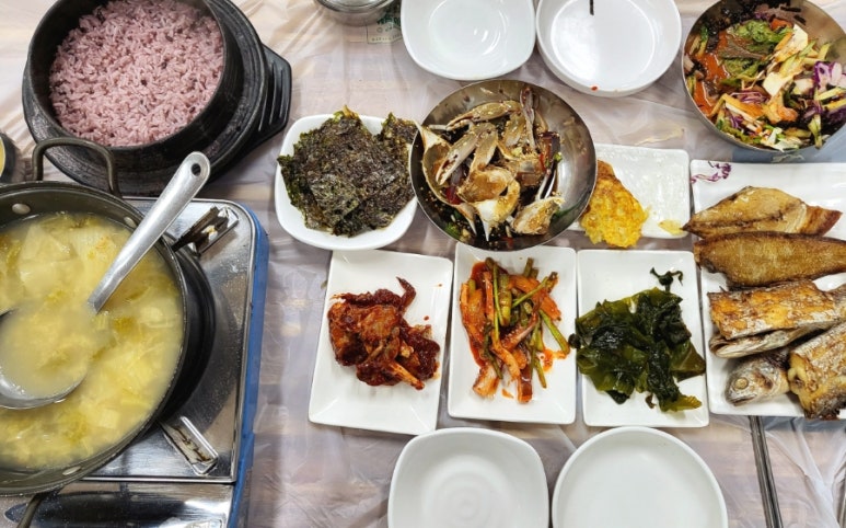 돌섬어부 이미지