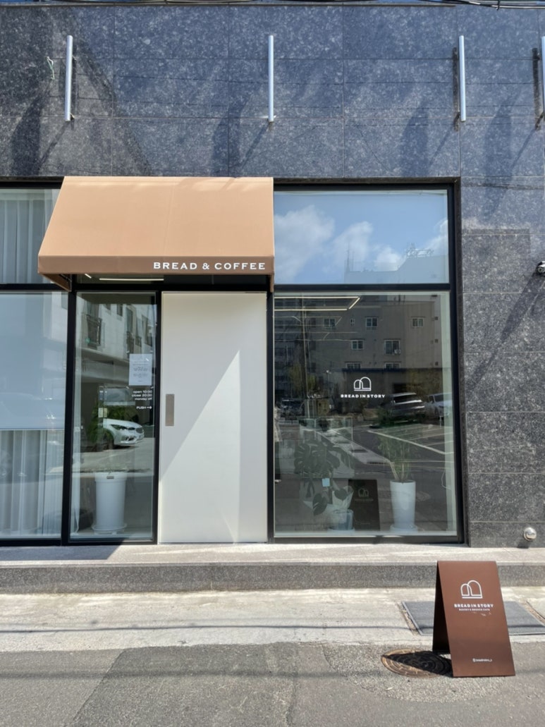 페이스토리_주차장 이미지