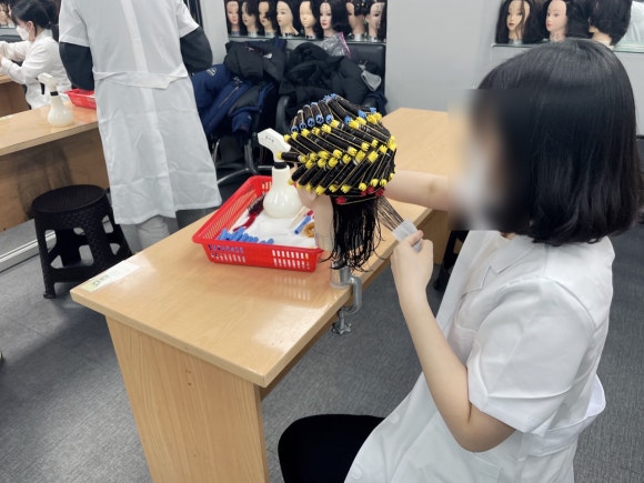 피어난 헤어 이미지