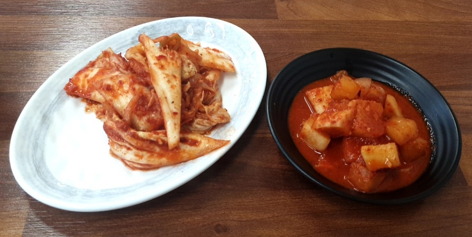 엄마손보쌈칼국수 이미지