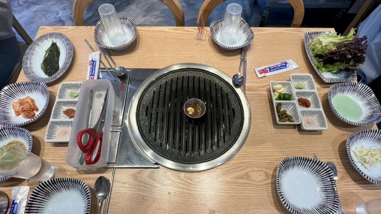 열두달제주흑돼지 이미지