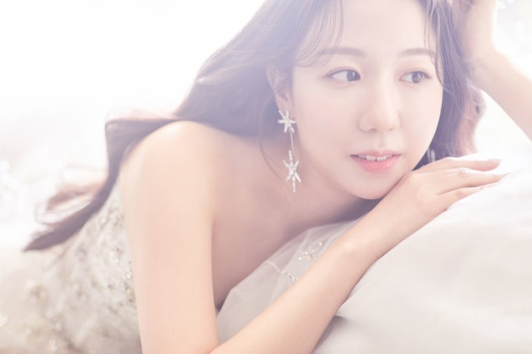 화이트럭스헤어 이미지