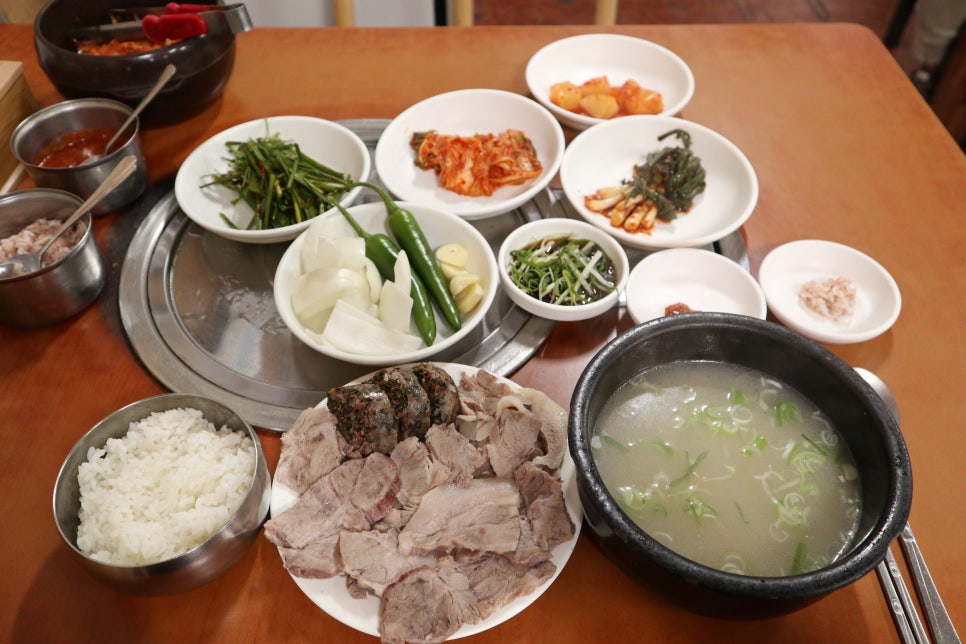 중앙돼지 이미지