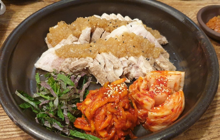 경성보쌈 이미지