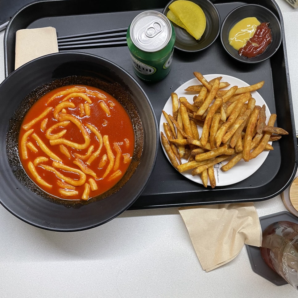 쉼표(숭실대점) 이미지