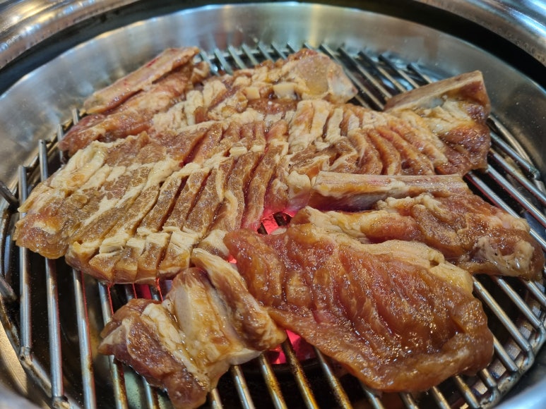 홍능갈비 이미지