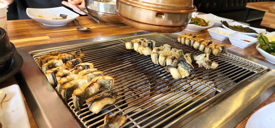 풍천백세민물장어 이미지