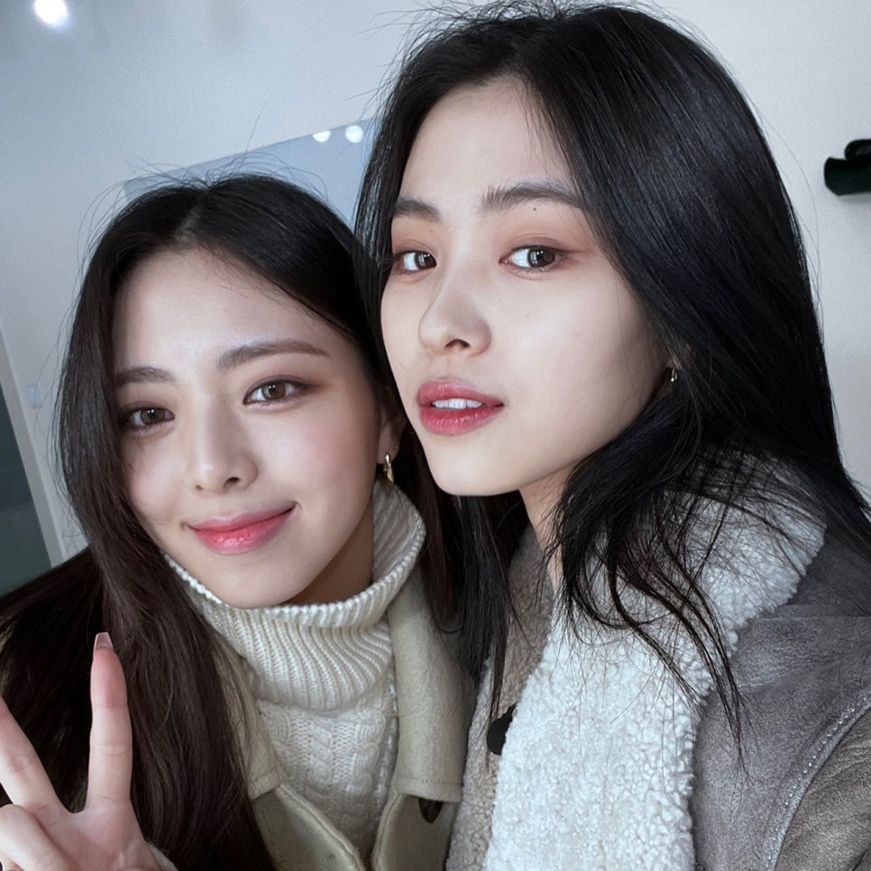 유나쥬얼리 이미지