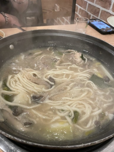 닭한마리닭발 이미지