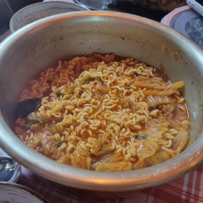 원샾족발 이미지